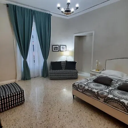 Palazzetto Di Neubourg Apartment Neapel