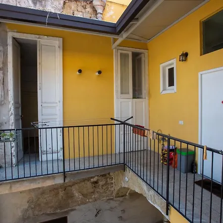 Bed & Breakfast Vecchia - Chiaia *