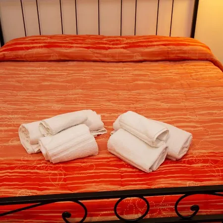 Vecchia - Chiaia Bed & Breakfast *