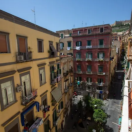 Vecchia - Chiaia Bed & Breakfast