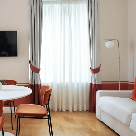 Caracciolo 13 Rooftop & Apartman Nápoly