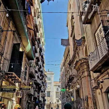 Tribunali Platamon * Naples