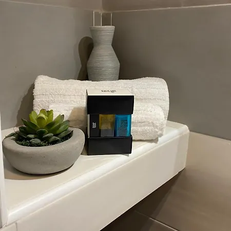 Hotiday Collection - Botanique Apartmanhotel