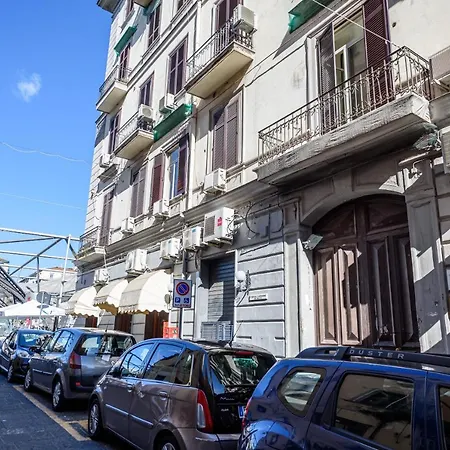 Appartamento Via Silvio Spaventa 9 *