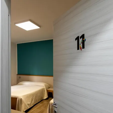 Spira Mirabilis 3* Napoli