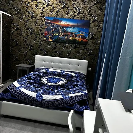 Spaccanapoli A Due Passi Da Via Tribunali Bed & Breakfast 2*