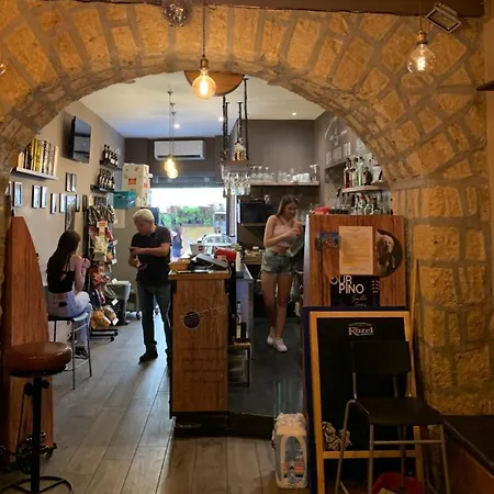 San Gennaro Apartment