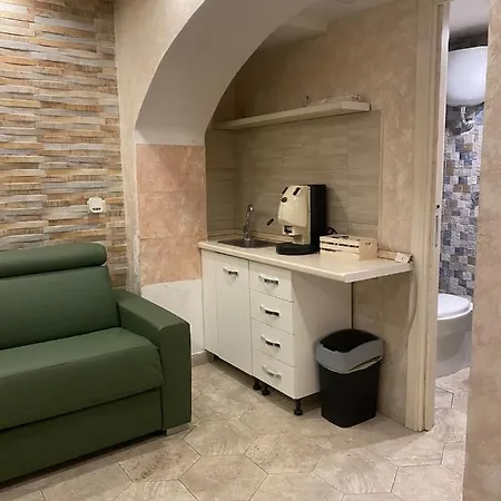 Bed & Breakfast Ciro House *