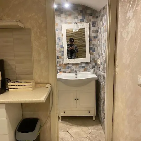 Bed & Breakfast Ciro House