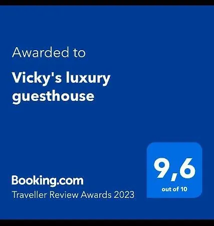 Vicky's Luxury Apartment Naples