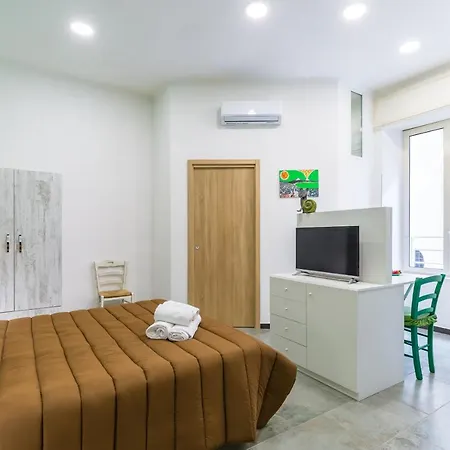 Gelso Complex And Flat By Napoliapartments Appartement