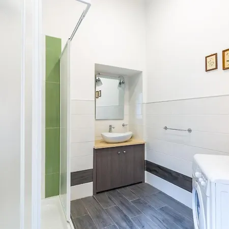 Gelso Complex And Flat By Napoliapartments Naples