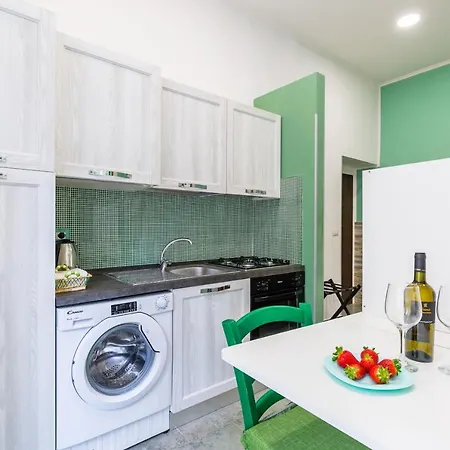 Appartement Gelso Complex And Flat By Napoliapartments
