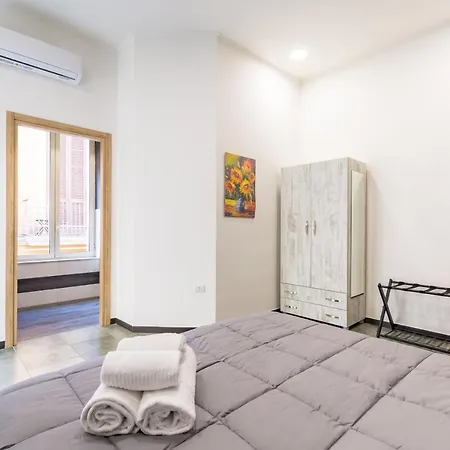 Appartement Gelso Complex And Flat By Napoliapartments Naples