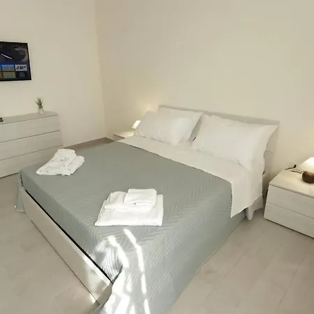 Santa Chiara Luxury House * נאפולי
