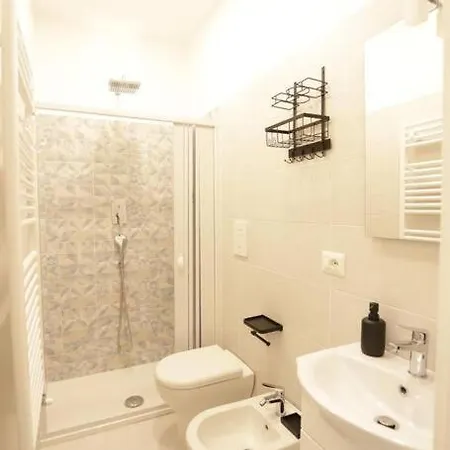 Santa Chiara Luxury House דירה