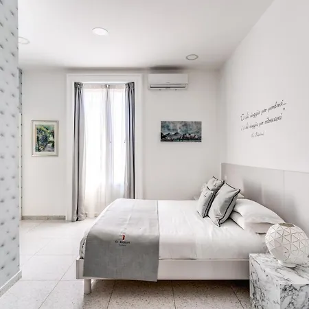 Le Angioine Bed & Breakfast
