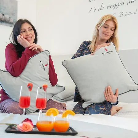 Bed & Breakfast Le Angioine Neapel