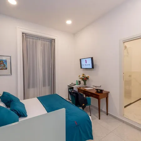 Le Angioine Bed & Breakfast
