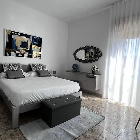 Vero Naples