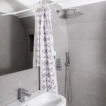 Petrucci Garden Bed & Breakfast Napoli