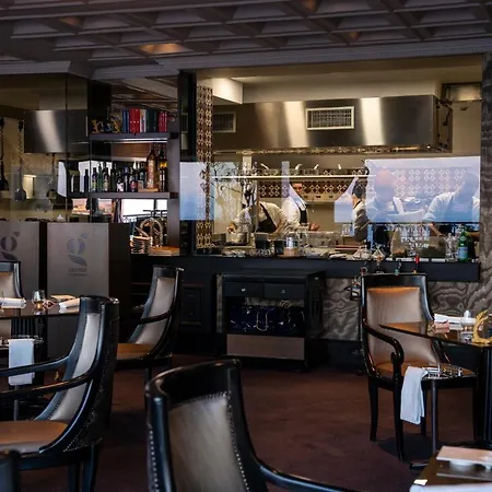 Szálloda Grand Parker's 5*