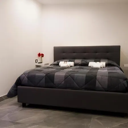 Sotterranea Con Jacuzzi Maison d'hôtes *