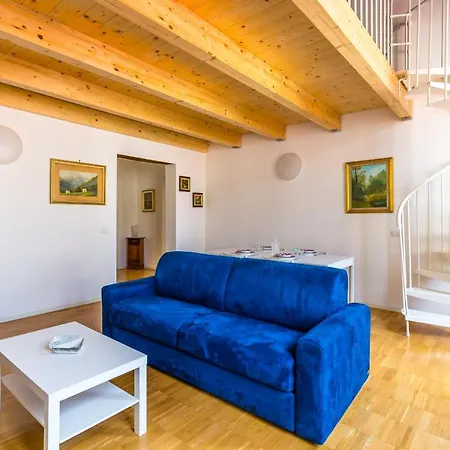 Appartamento Nova Stylish House In Center By Napoliapartments