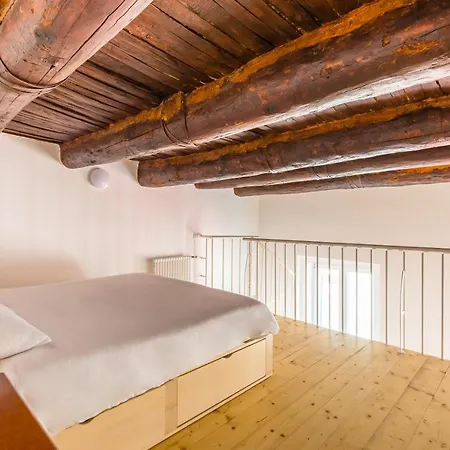 Nova Stylish House In Center By Napoliapartments * Napoli