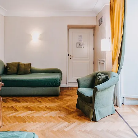 Costantinopoli 104 Hotel 4*