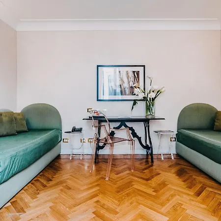 Costantinopoli 104 Hotel 4*