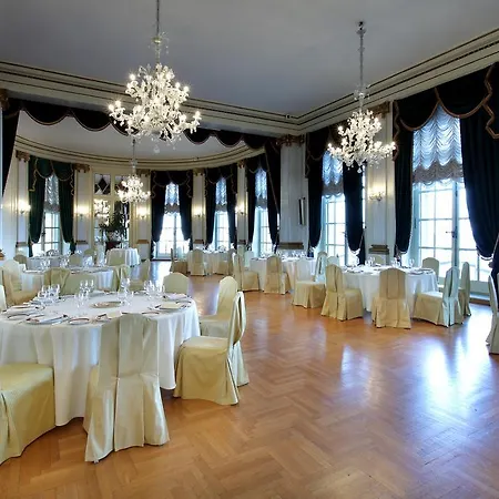 Eurostars Excelsior Hotel Nápoles