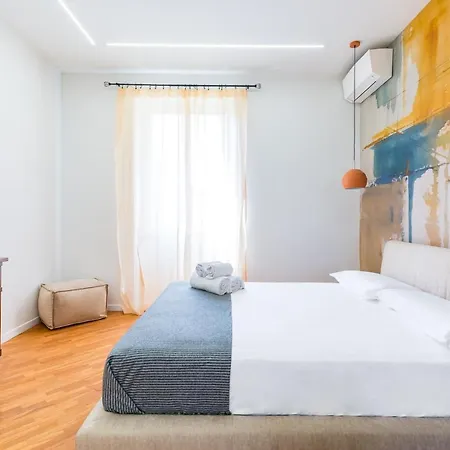 Stanzione Classy Flat At Vomero By Napoliapartments Apartman Nápoly