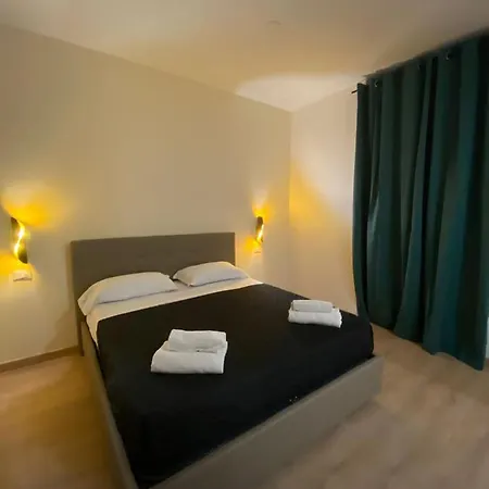 Bed and breakfast Maison Dante Nápoles