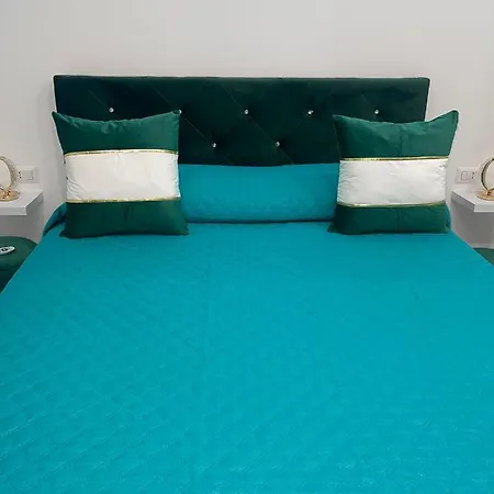 Mary's Apartman