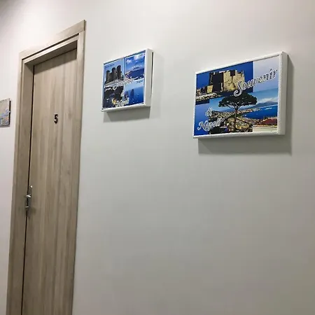 Viva Oda ve Kahvaltı Napoli