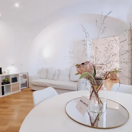Insieme Apartment *