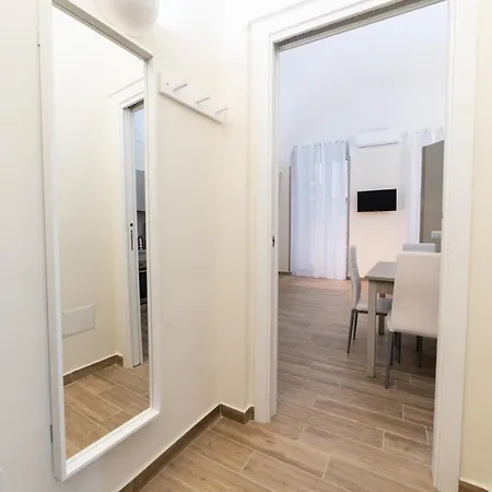 Apartamento Villari 48 - 2 *