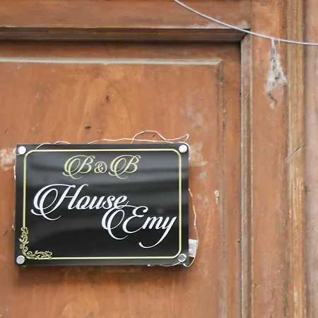 House Emy In *