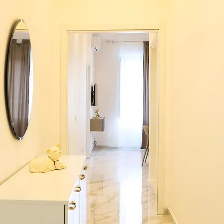 Apartamento House Emy In *