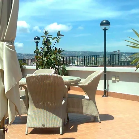 Tiempo Hotell Neapel