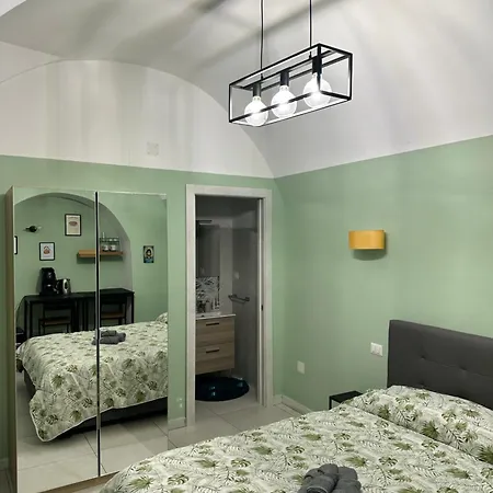 Casa Carmeli Bed & Breakfast *