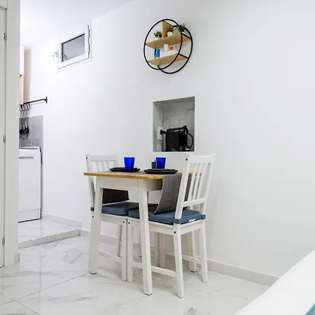 Toledo 26 Apartment *