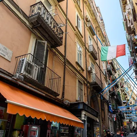 Toledo 26 Naples