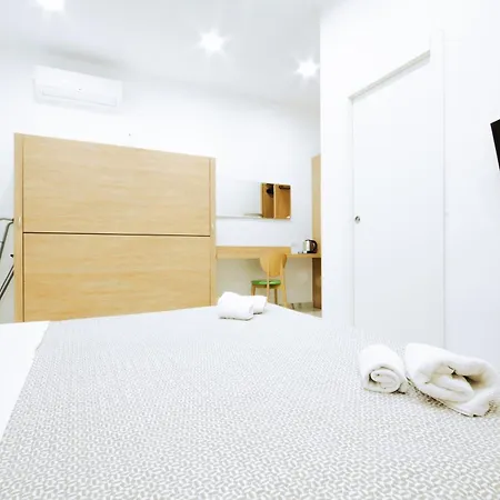 Light Guest house *