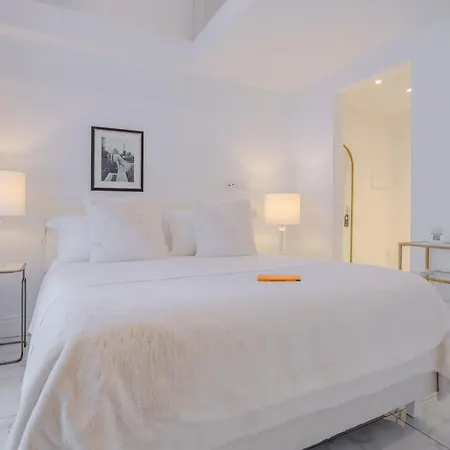 La Corte Dei Mille Luxury Nápoles