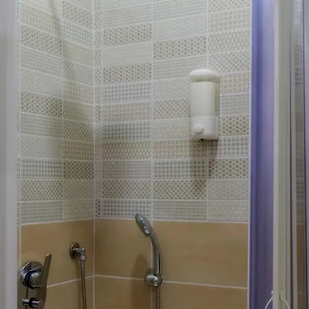 Apartament Civico 20 *
