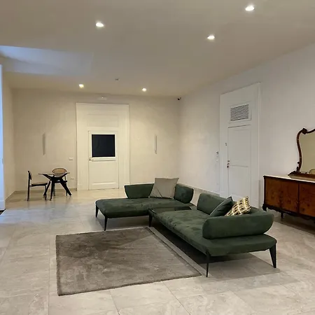 Casa Celeste Aida ナポリ
