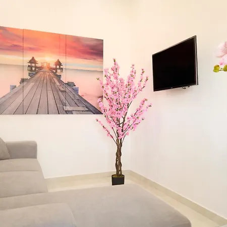 Lumina Guest house *
