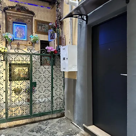 Casa Carmeli Bed & Breakfast *